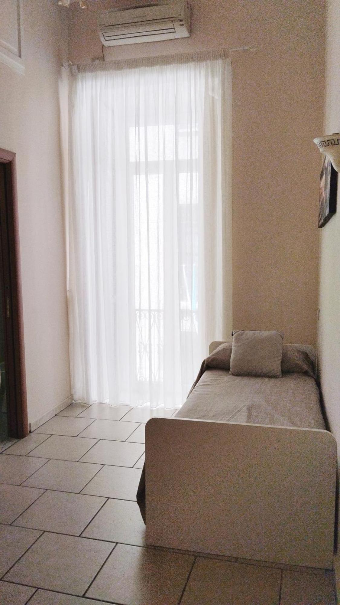 Campagnari 2* Napoli